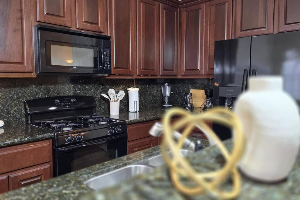 Modern Galleria Gem Private Jacuzzi 3 Br هيوستن المظهر الخارجي الصورة
