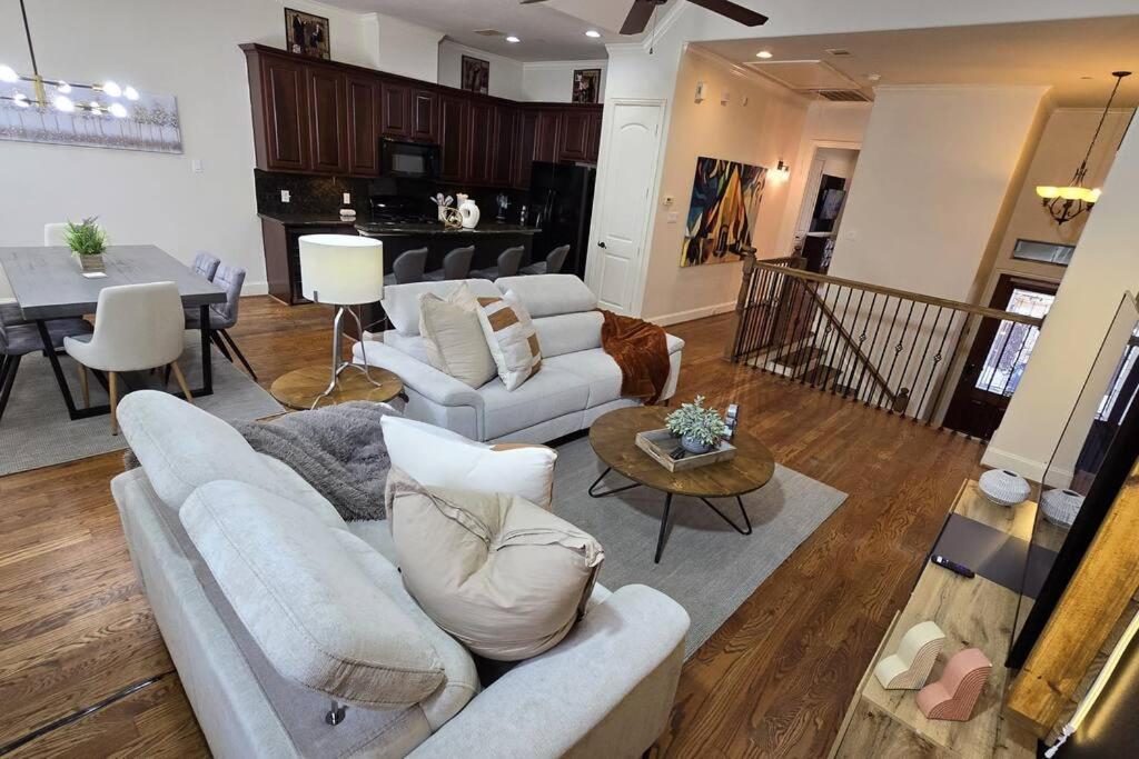 Modern Galleria Gem Private Jacuzzi 3 Br هيوستن المظهر الخارجي الصورة